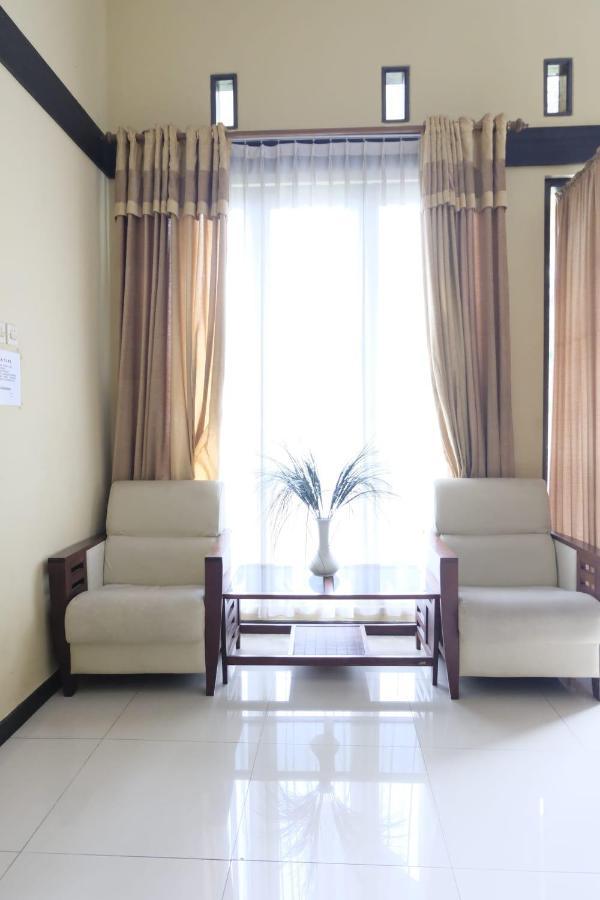 Aldeoz Villa Ciater Sarireja Экстерьер фото