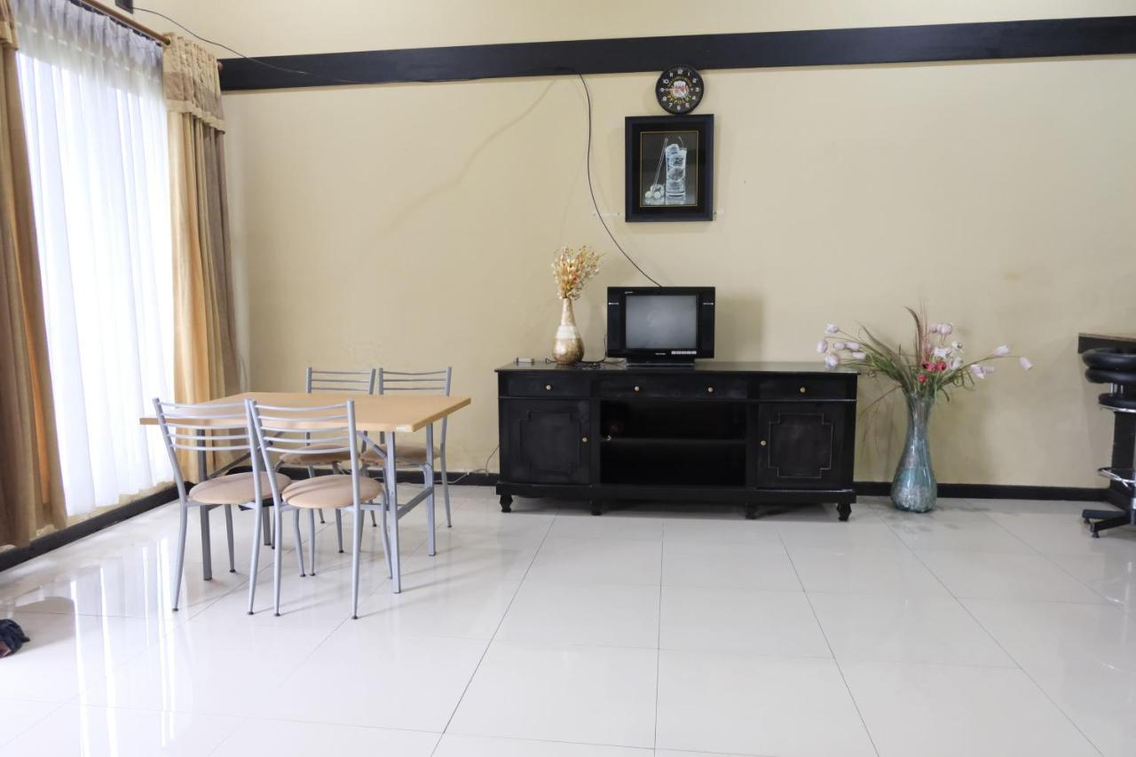 Aldeoz Villa Ciater Sarireja Экстерьер фото